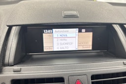 Musta Mercedes-Benz C 2010 kuva 16.