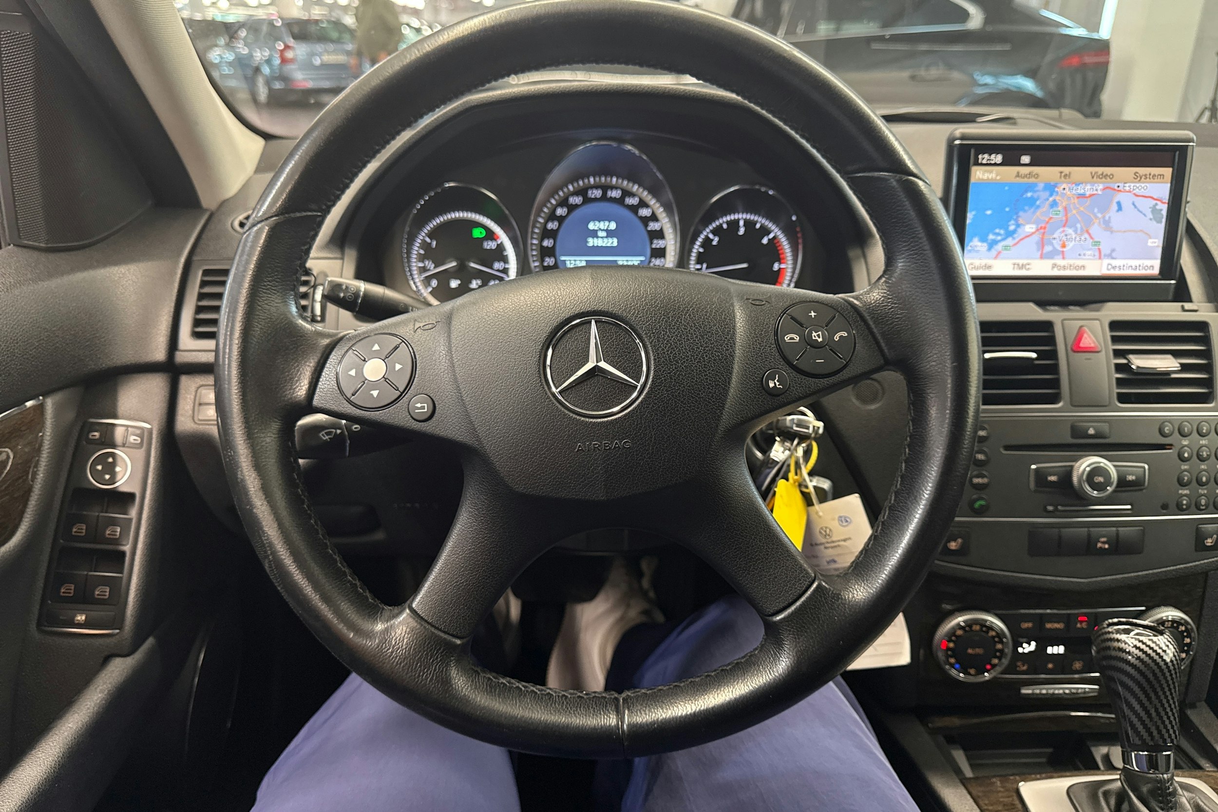 harmaa Mercedes-Benz C 2010 kuva 12.