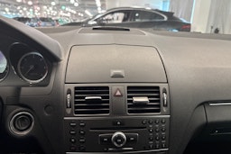 harmaa Mercedes-Benz C 2010 kuva 15.