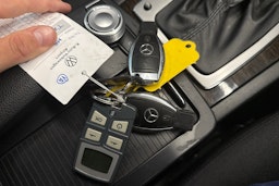 harmaa Mercedes-Benz C 2010 kuva 20.