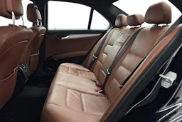 Musta Mercedes-Benz C 2010 kuva 8.