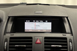 Musta Mercedes-Benz C 2010 kuva 19.