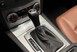 Musta Mercedes-Benz C 2010 kuva 20.