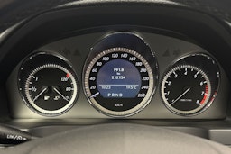 valkoinen Mercedes-Benz C 2010 kuva 18.