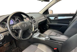 musta Mercedes-Benz C 2011 kuva 6.
