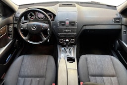 ruskea (beige) Mercedes-Benz C 2011 kuva 9.
