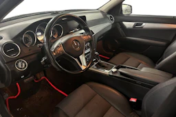 musta Mercedes-Benz C 2011 kuva 3.