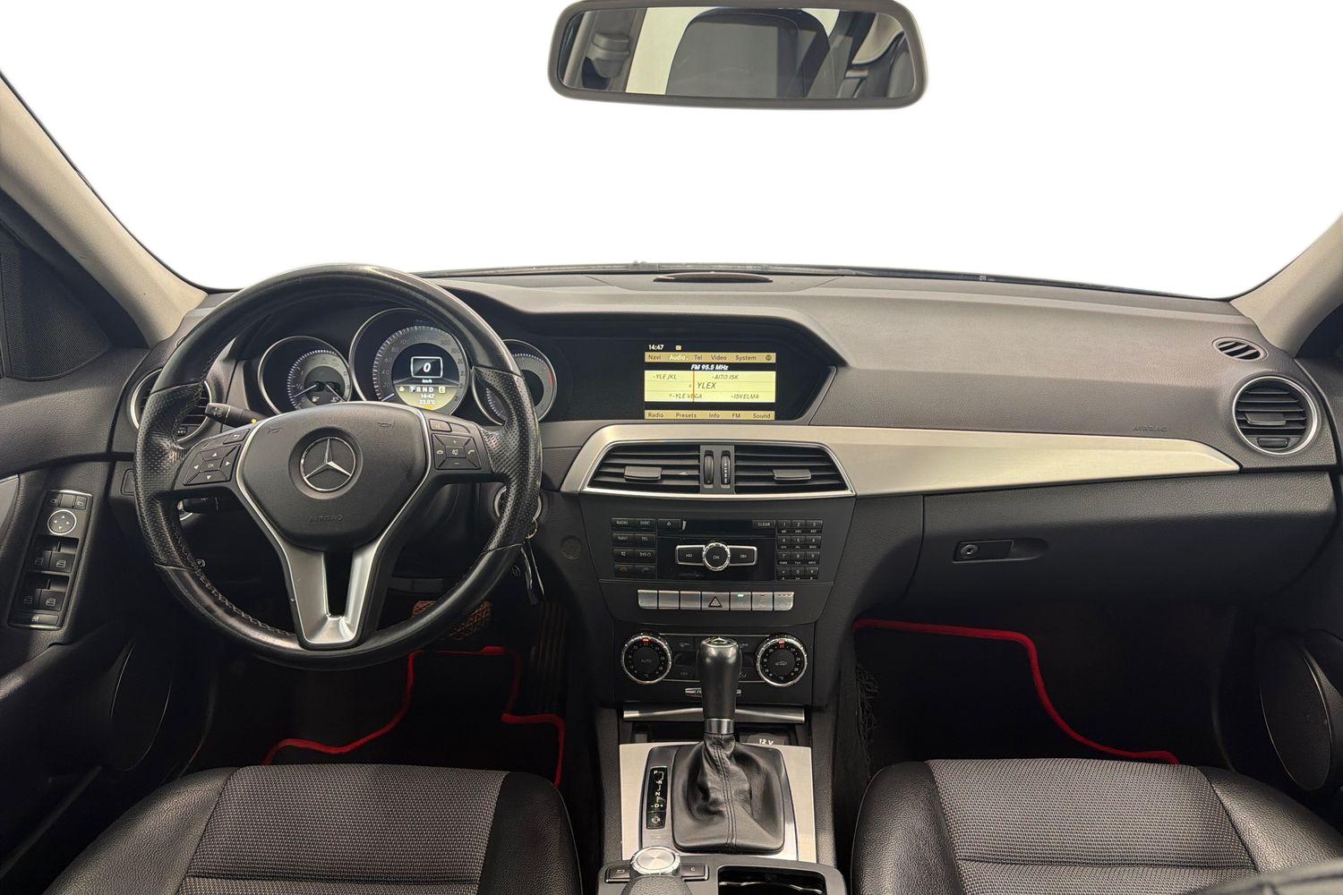 Mercedes-Benz C 2011, bild 7/25