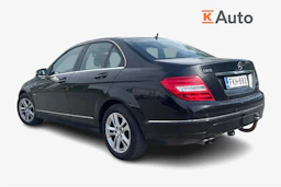 Musta Mercedes-Benz C 2011 kuva 2.