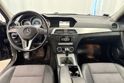 Musta Mercedes-Benz C 2011 kuva 15.