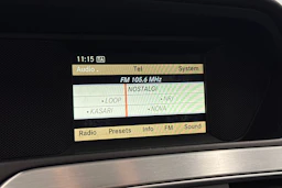 Musta Mercedes-Benz C 2011 kuva 16.