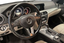 musta Mercedes-Benz C 2011 kuva 9.