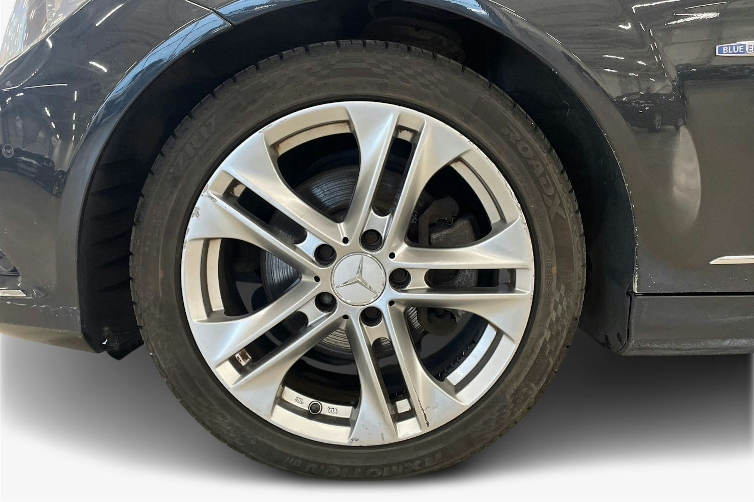 musta Mercedes-Benz C 2011 kuva 11.