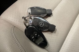 musta Mercedes-Benz C 2011 kuva 23.