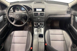 musta Mercedes-Benz C 2011 kuva 7.