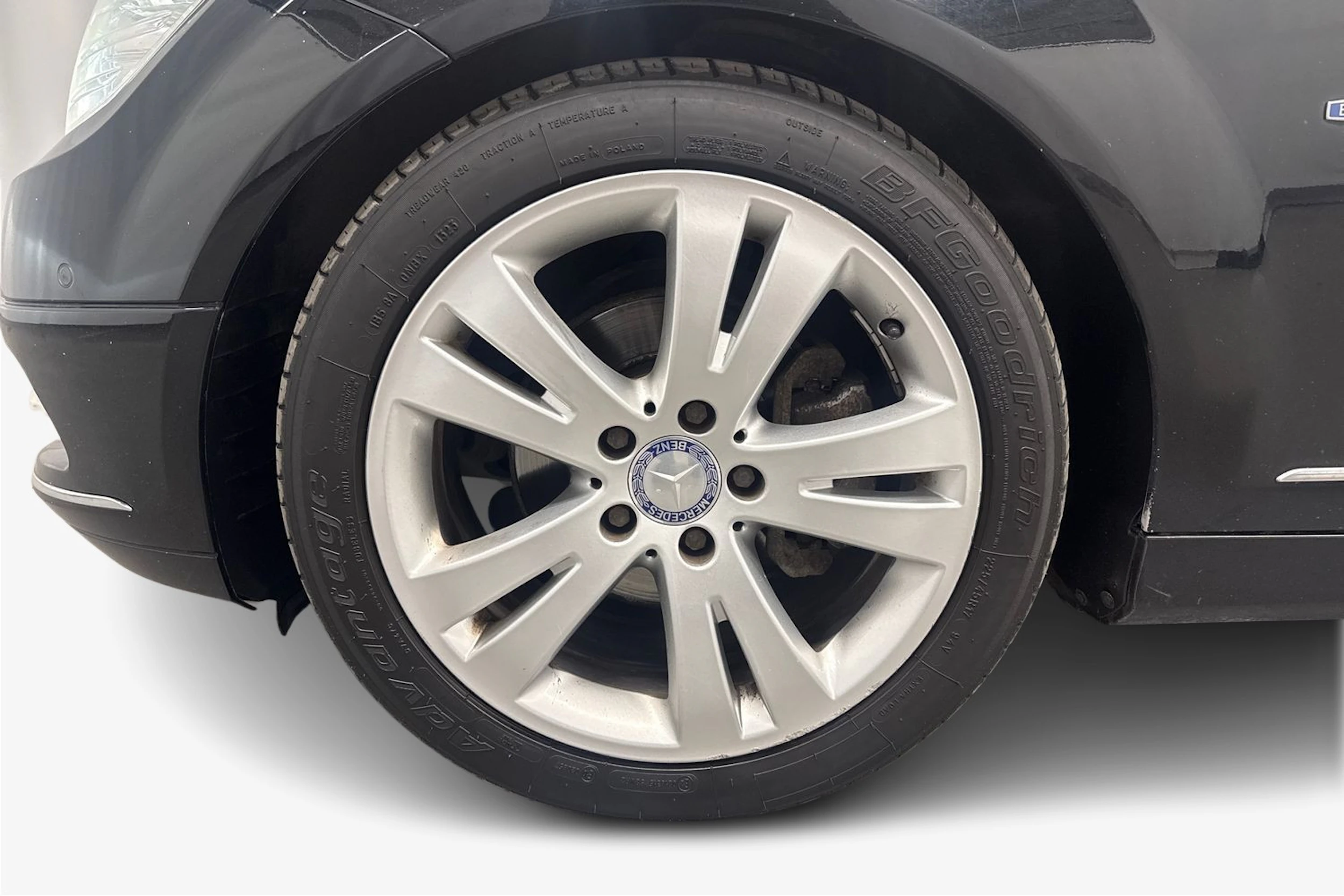 musta Mercedes-Benz C 2011 kuva 9.