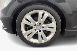 musta Mercedes-Benz C 2011 kuva 9.