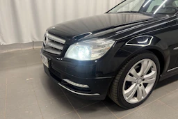 musta Mercedes-Benz C 2011 kuva 15.
