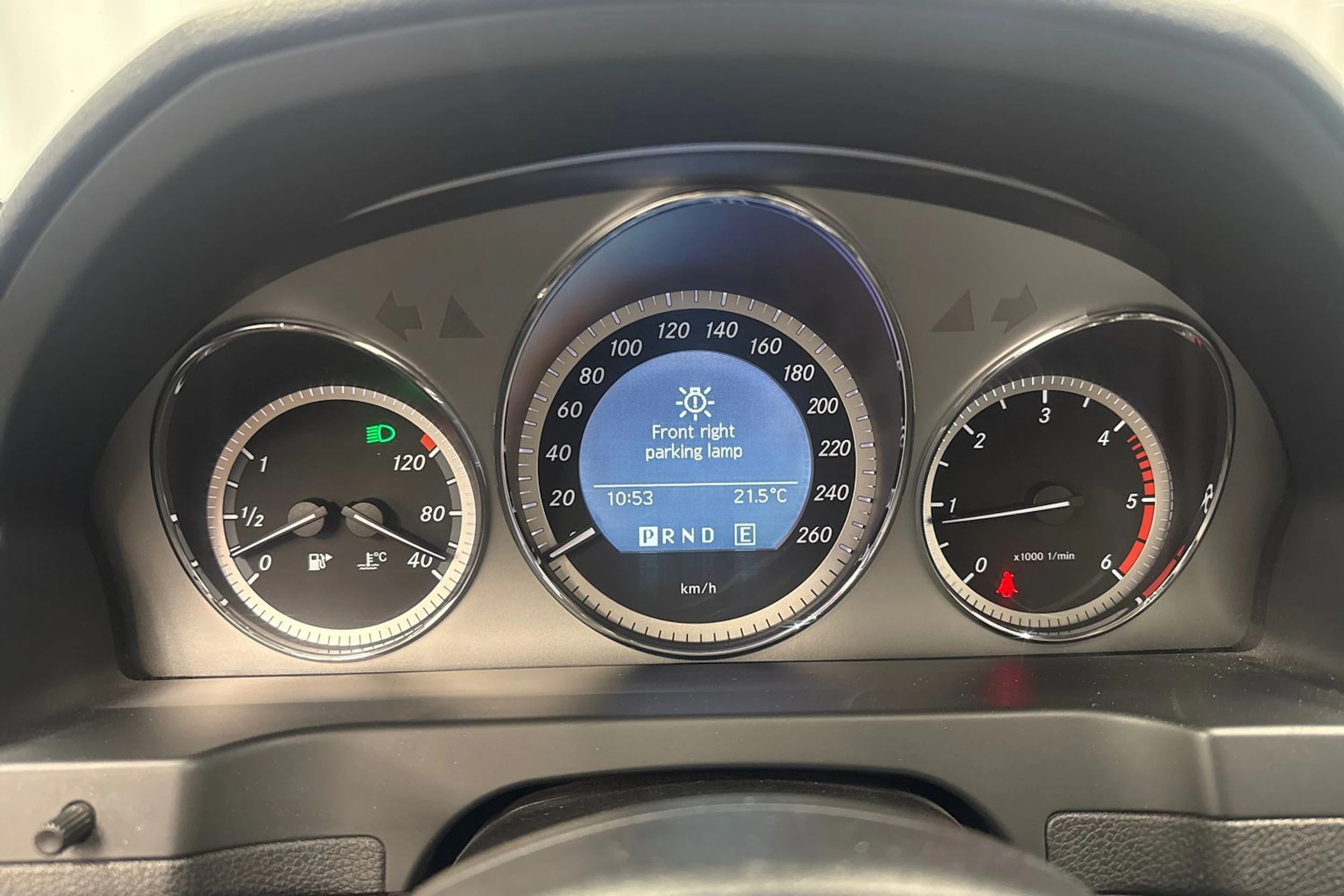 musta Mercedes-Benz C 2011 kuva 21.