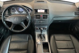 Ruskea (beige) Mercedes-Benz C 2011 kuva 9.