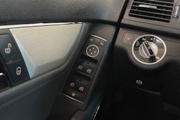 Ruskea (beige) Mercedes-Benz C 2011 kuva 20.