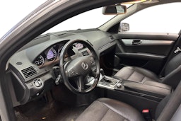 harmaa Mercedes-Benz C 2011 kuva 3.