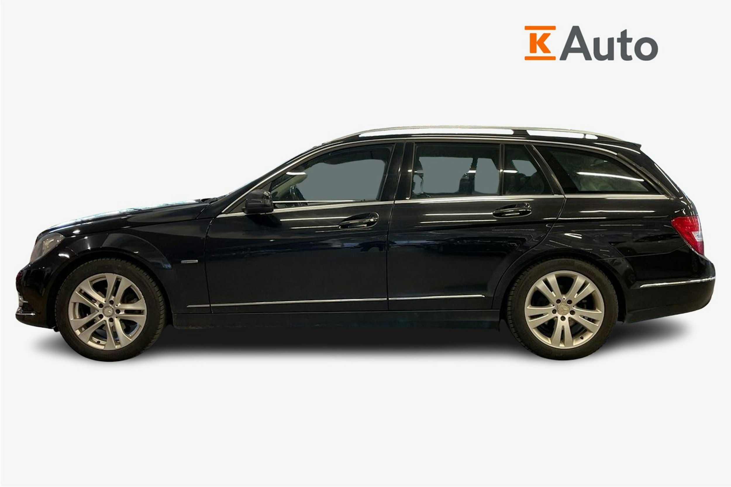 Musta Mercedes-Benz C 2011 kuva 6.
