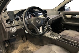 Musta Mercedes-Benz C 2011 kuva 7.
