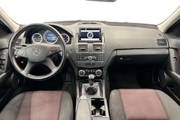 hopea Mercedes-Benz C 2011 kuva 9.