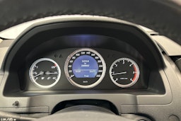 hopea Mercedes-Benz C 2011 kuva 16.