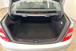 hopea Mercedes-Benz C 2011 kuva 21.