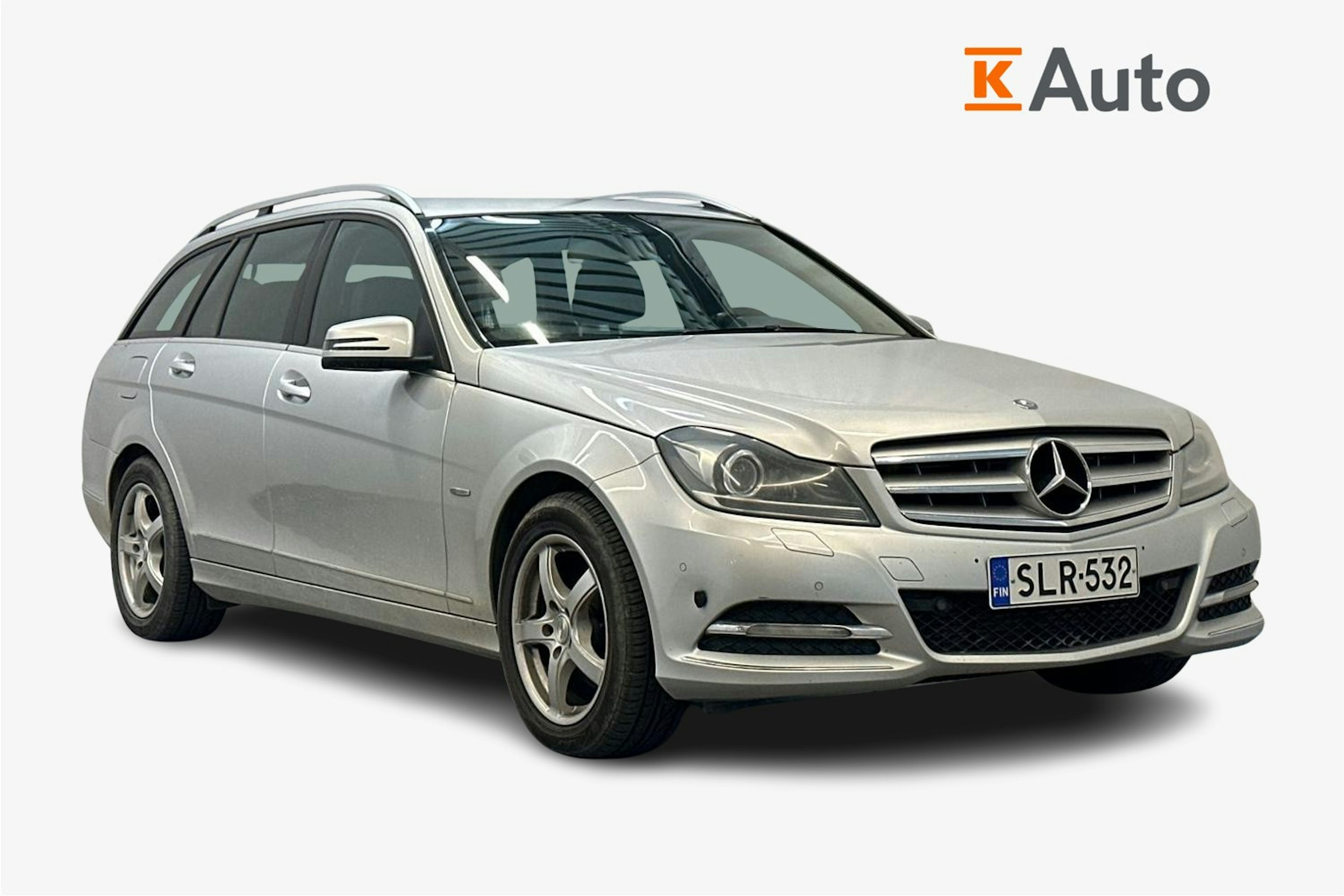 harmaa Mercedes-Benz C 2011 kuva 1.