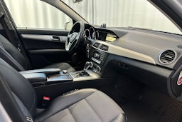 harmaa Mercedes-Benz C 2011 kuva 15.