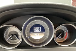 ruskea (beige) Mercedes-Benz C 2011 kuva 20.