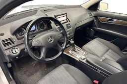 Harmaa Mercedes-Benz C 2011 kuva 6.