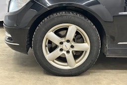 musta Mercedes-Benz C 2011 kuva 14.