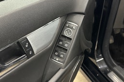 musta Mercedes-Benz C 2011 kuva 17.