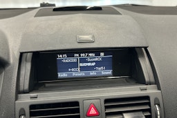 musta Mercedes-Benz C 2011 kuva 23.