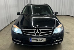 musta Mercedes-Benz C 2011 kuva 26.