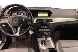 Sininen Mercedes-Benz C 2012 kuva 9.
