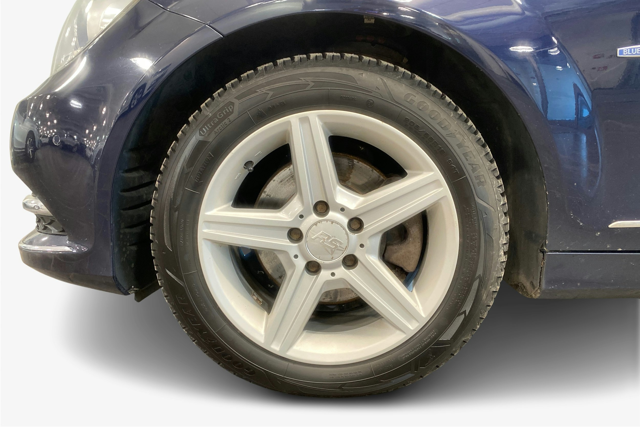 Sininen Mercedes-Benz C 2012 kuva 11.