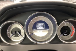 Sininen Mercedes-Benz C 2012 kuva 14.