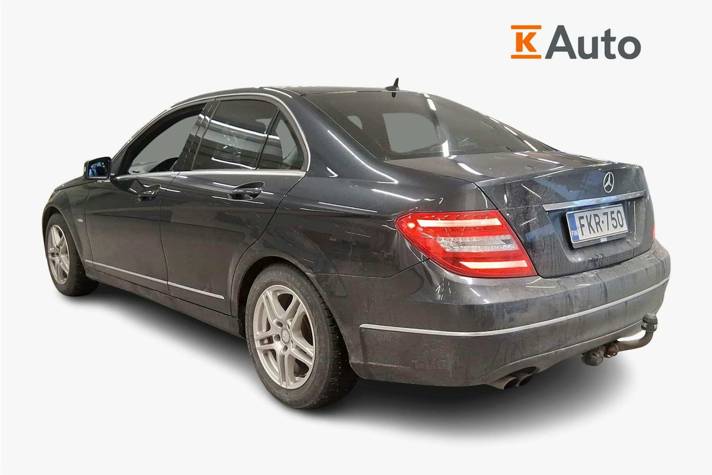 musta Mercedes-Benz C 2012 kuva 2.