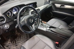 musta Mercedes-Benz C 2012 kuva 3.