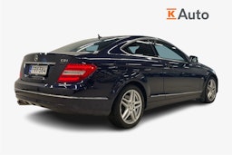 Sininen Mercedes-Benz C 2012 kuva 2.