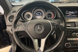Sininen Mercedes-Benz C 2012 kuva 16.