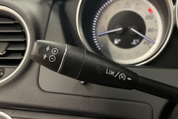 Sininen Mercedes-Benz C 2012 kuva 19.