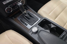 Sininen Mercedes-Benz C 2012 kuva 20.