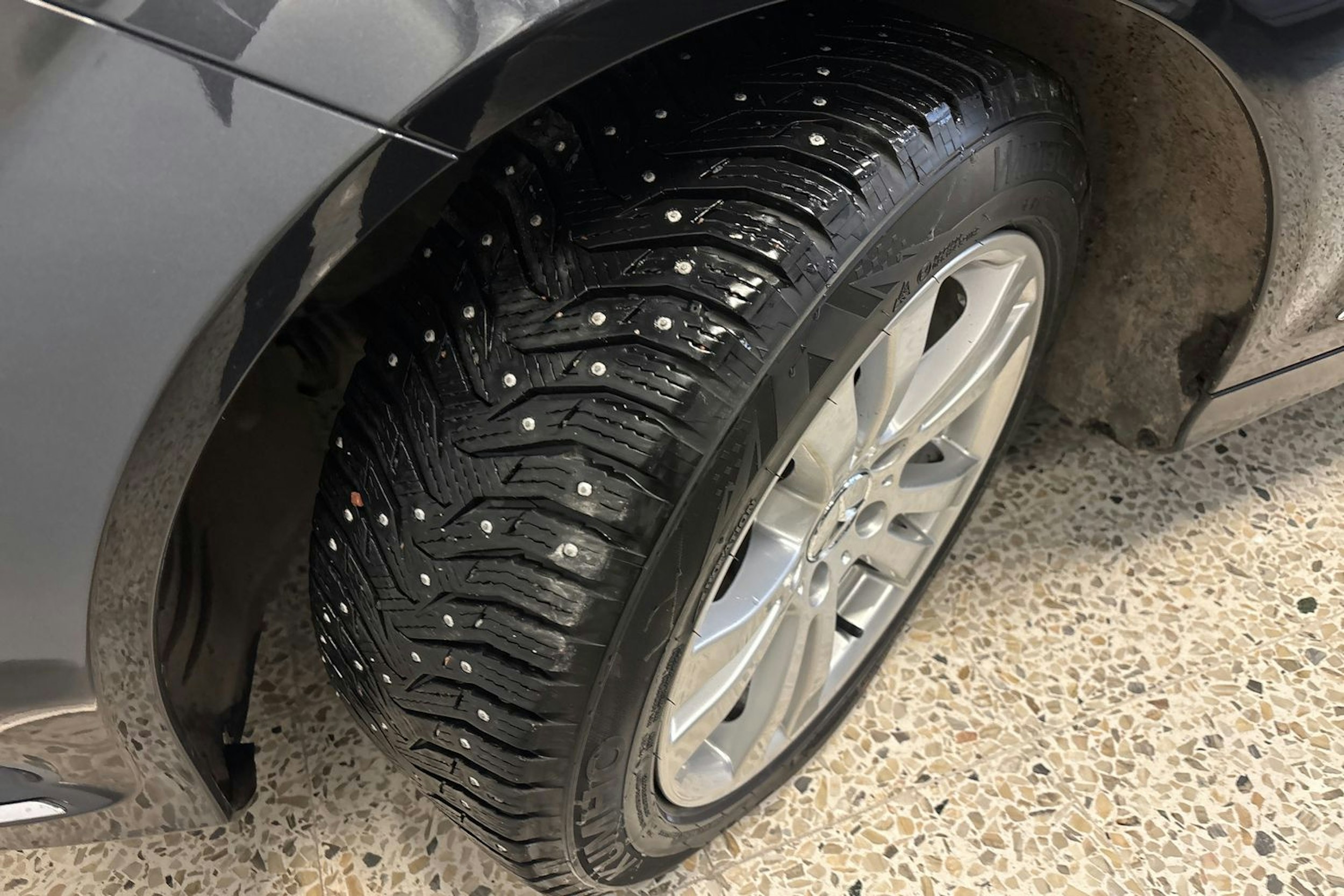 musta Mercedes-Benz C 2012 kuva 13.