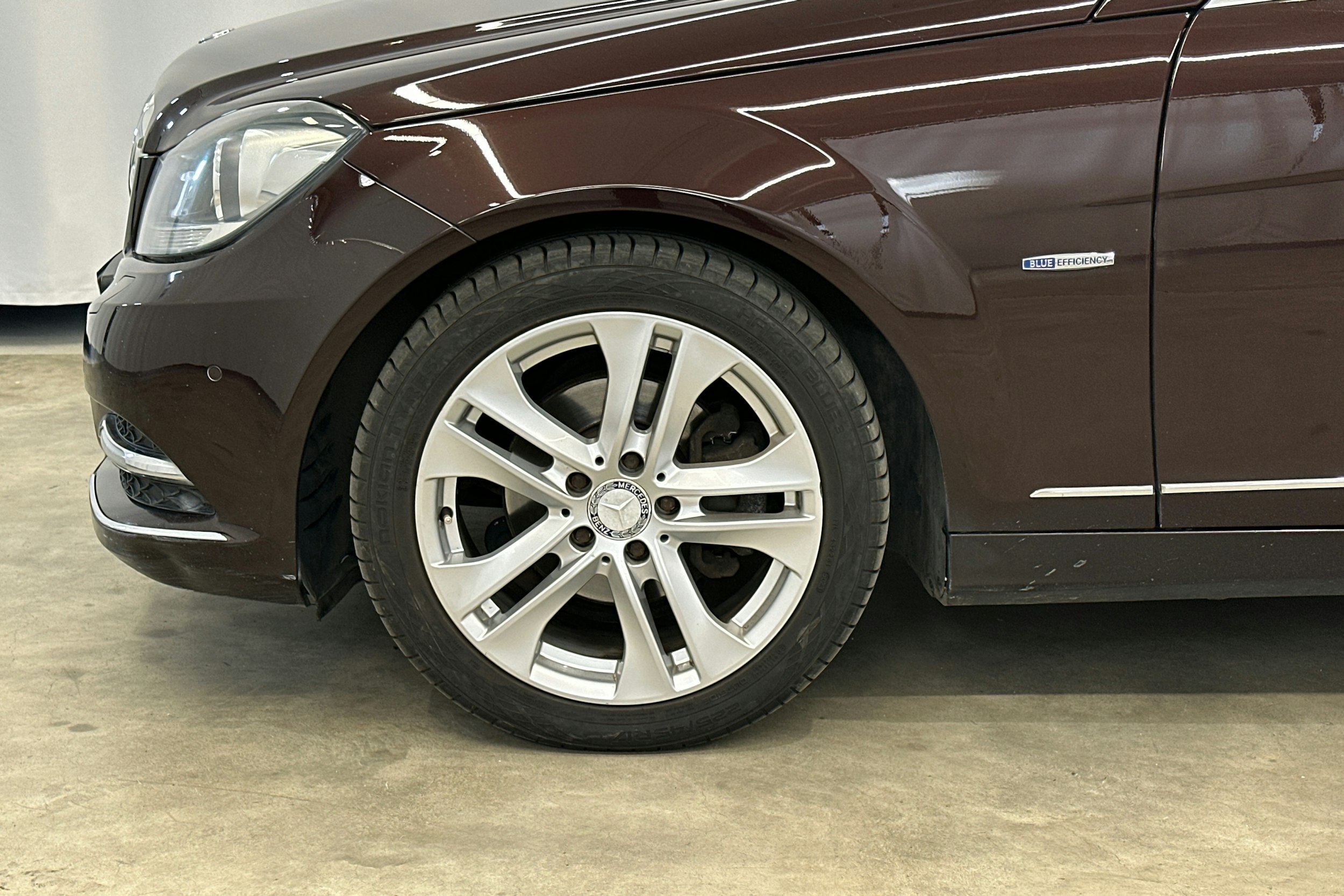 met. ruskea Mercedes-Benz C 2012 kuva 11.